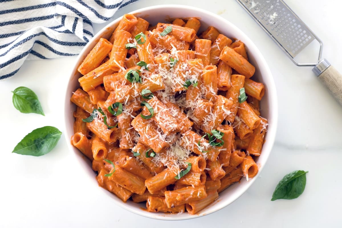 Mastering Creamy Spicy Vodka Pasta: Sauce Secrets & Tips